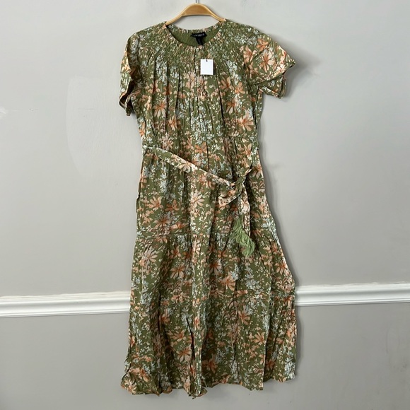 NEW APPLE IN THE POD DRESS SIZE:S - Picture 1 of 4